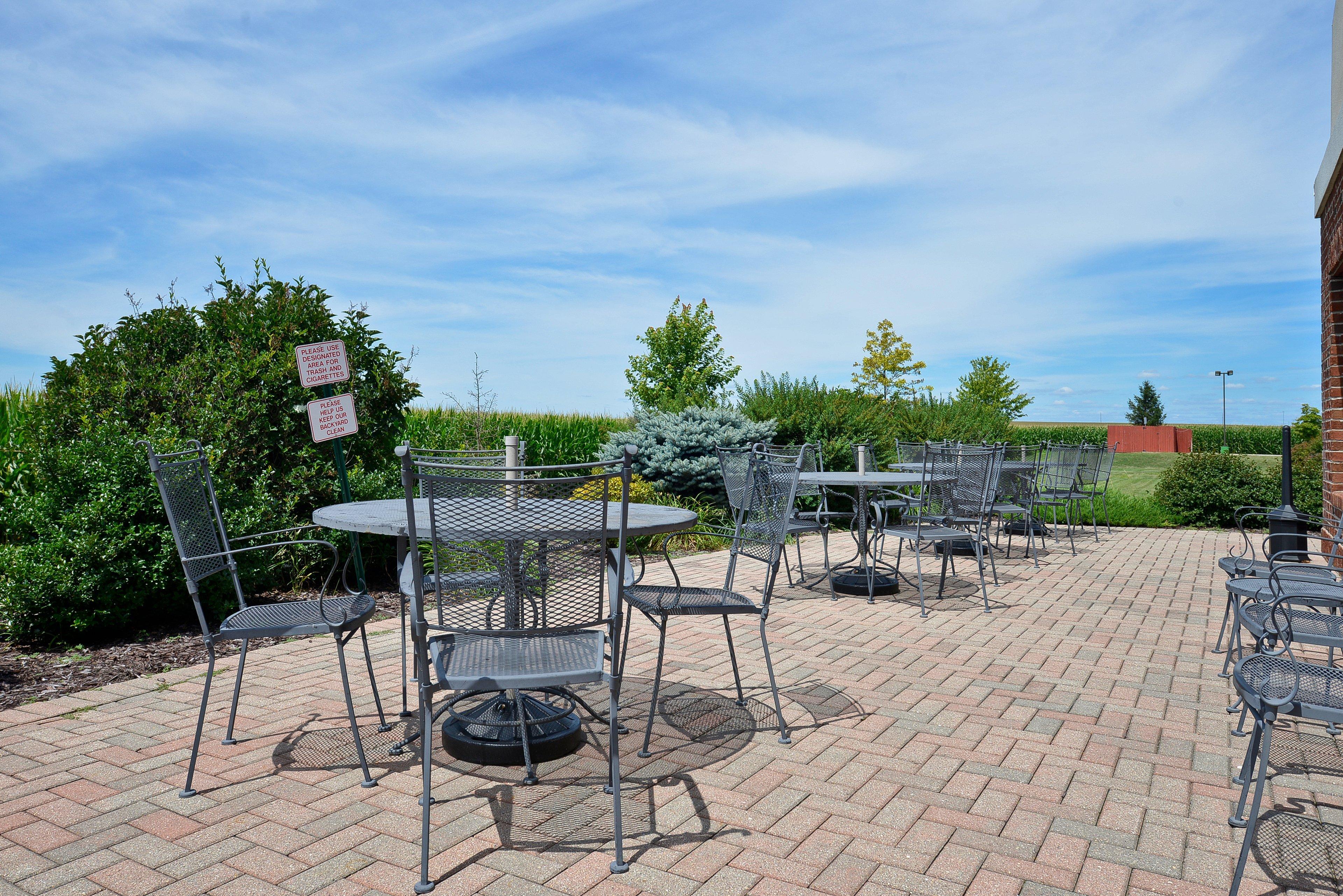 Holiday Inn Express Rochelle By Ihg Exterior foto