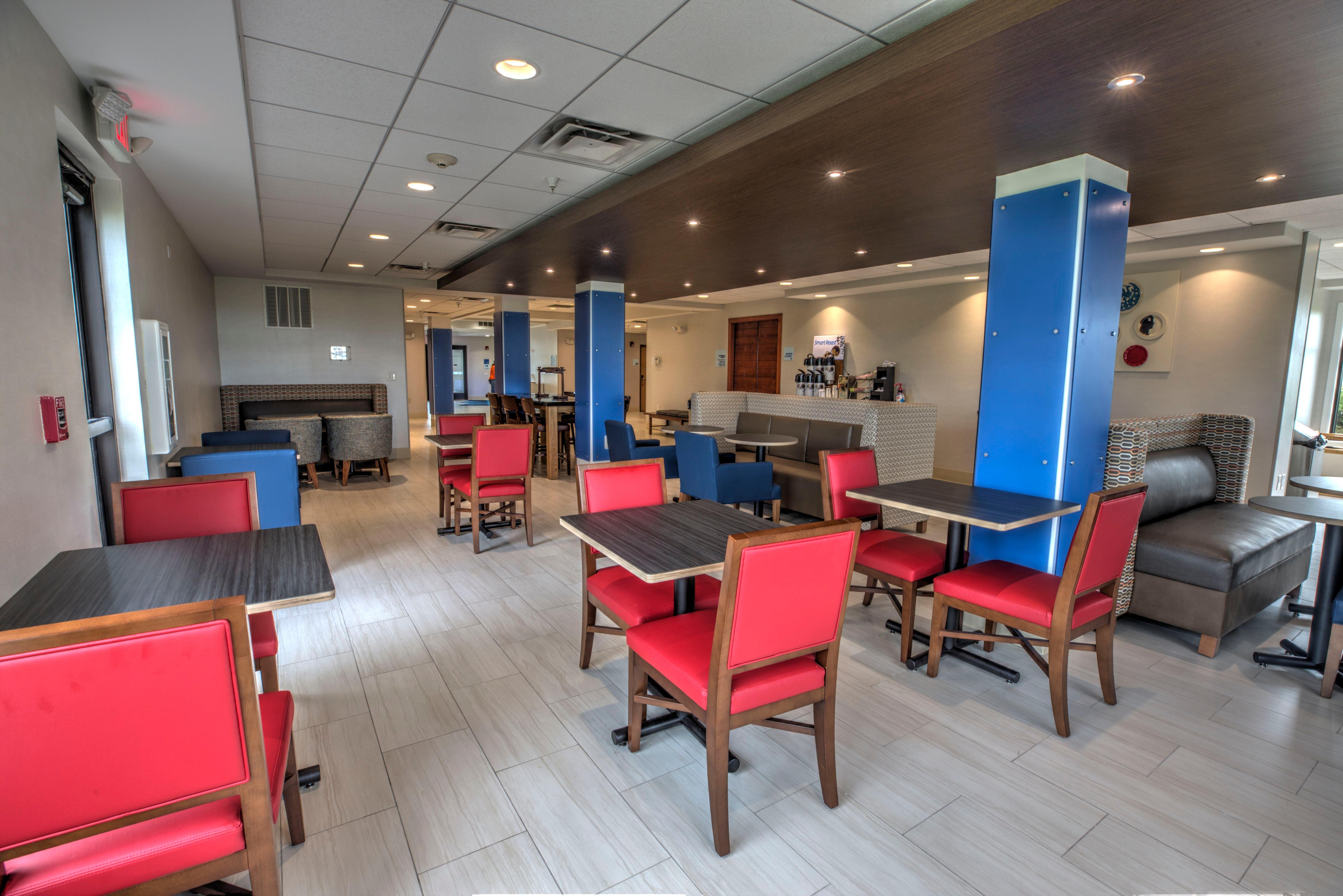 Holiday Inn Express Rochelle By Ihg Exterior foto