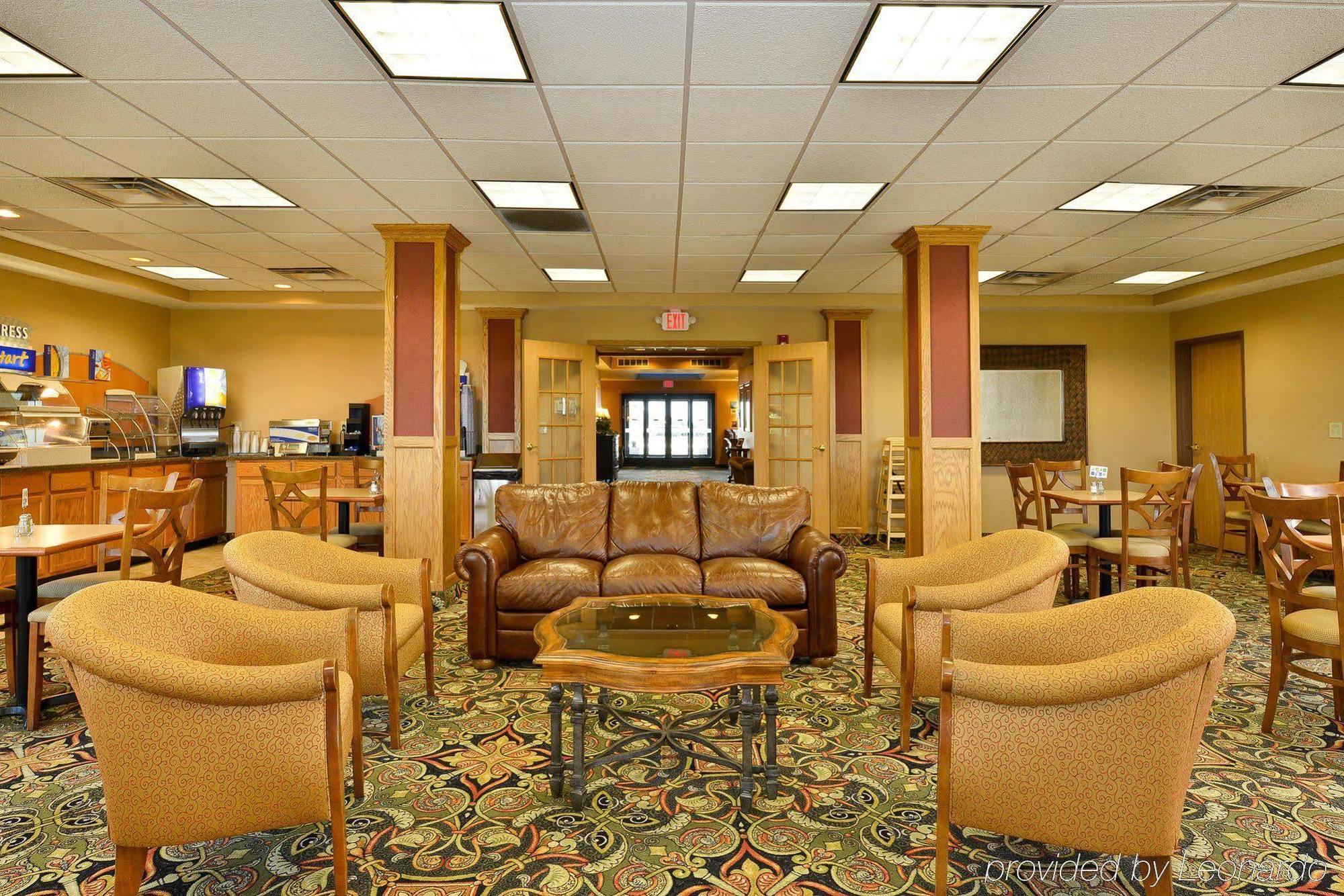 Holiday Inn Express Rochelle By Ihg Exterior foto